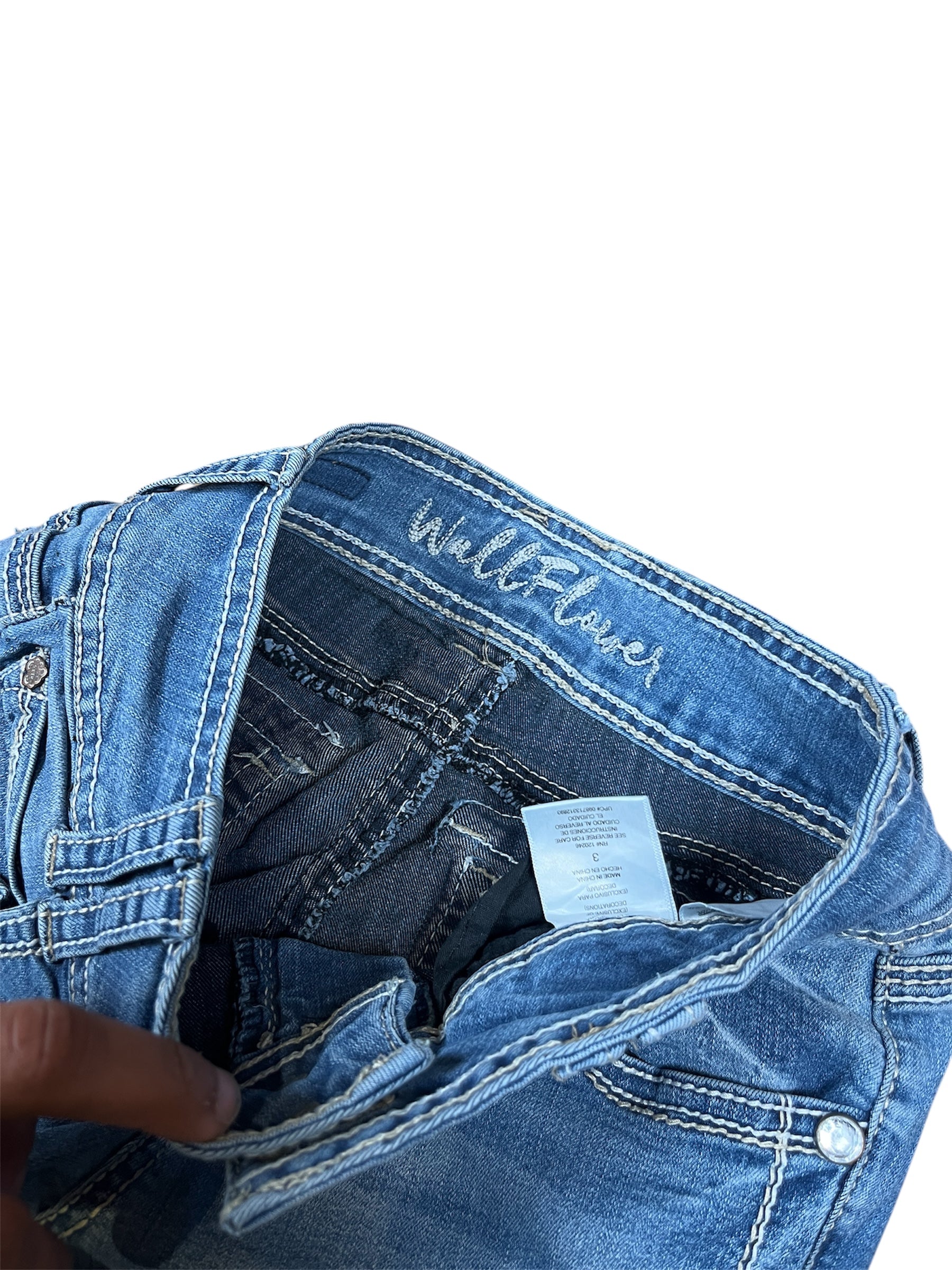 0142 Vintage Japan Style y2k 2000er Jeans Miss
ME Jeans denim
XS / 34 / 6